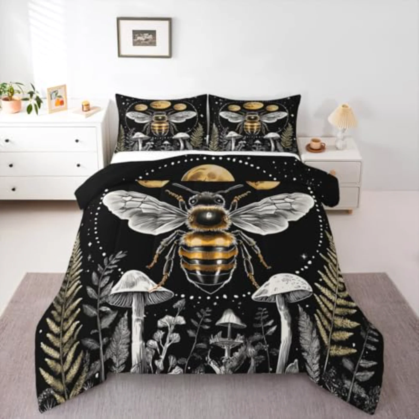 Bee Hippie Mushroom Moon Phase Comforter Set, Twin