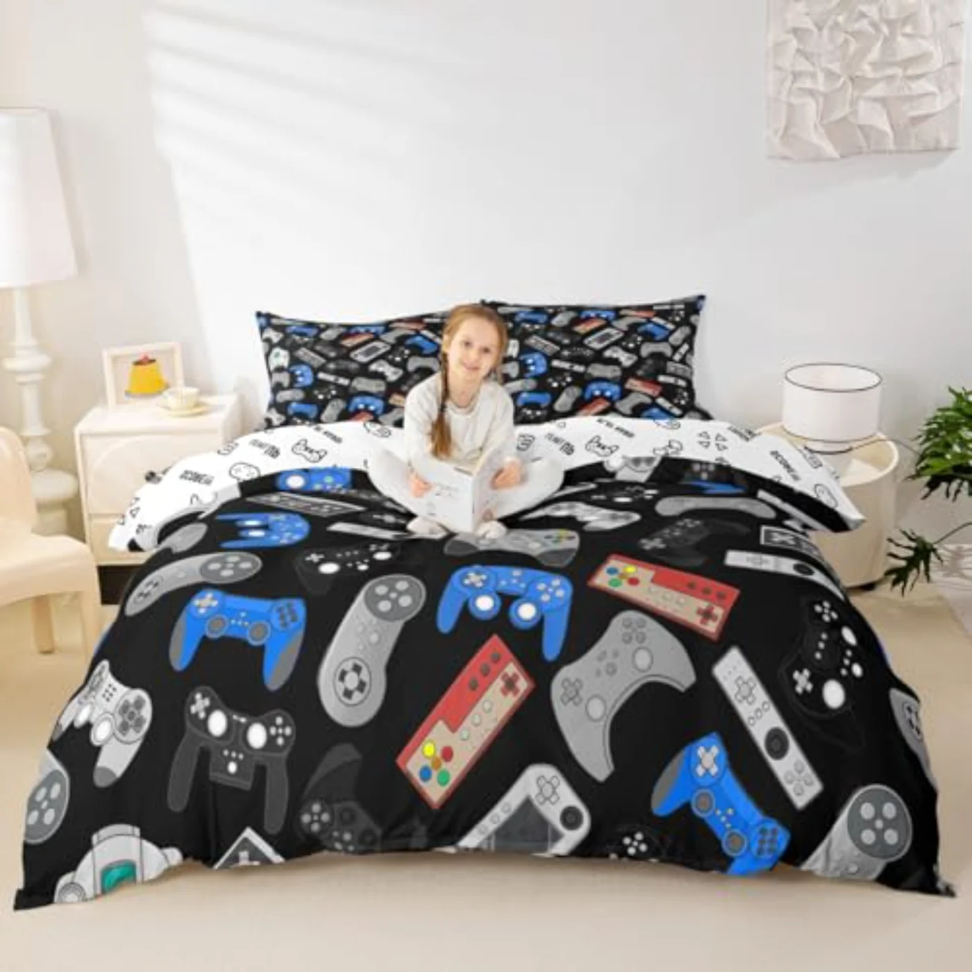 Teen Gamepad Modern Gamer Kids Duvet Cover, Queen