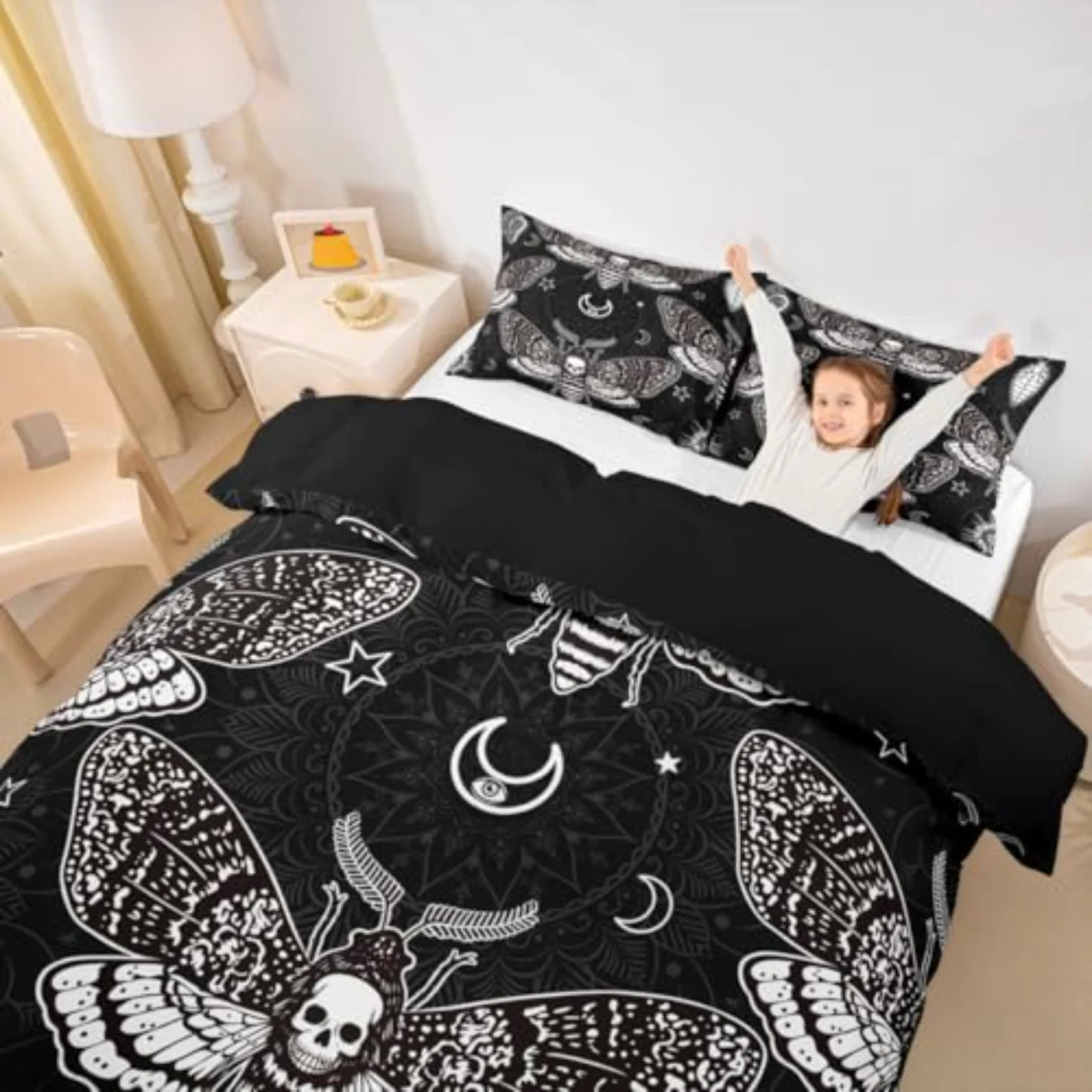 Gothic Skull Moth Teens Skeleton Duvet Cover, Twin