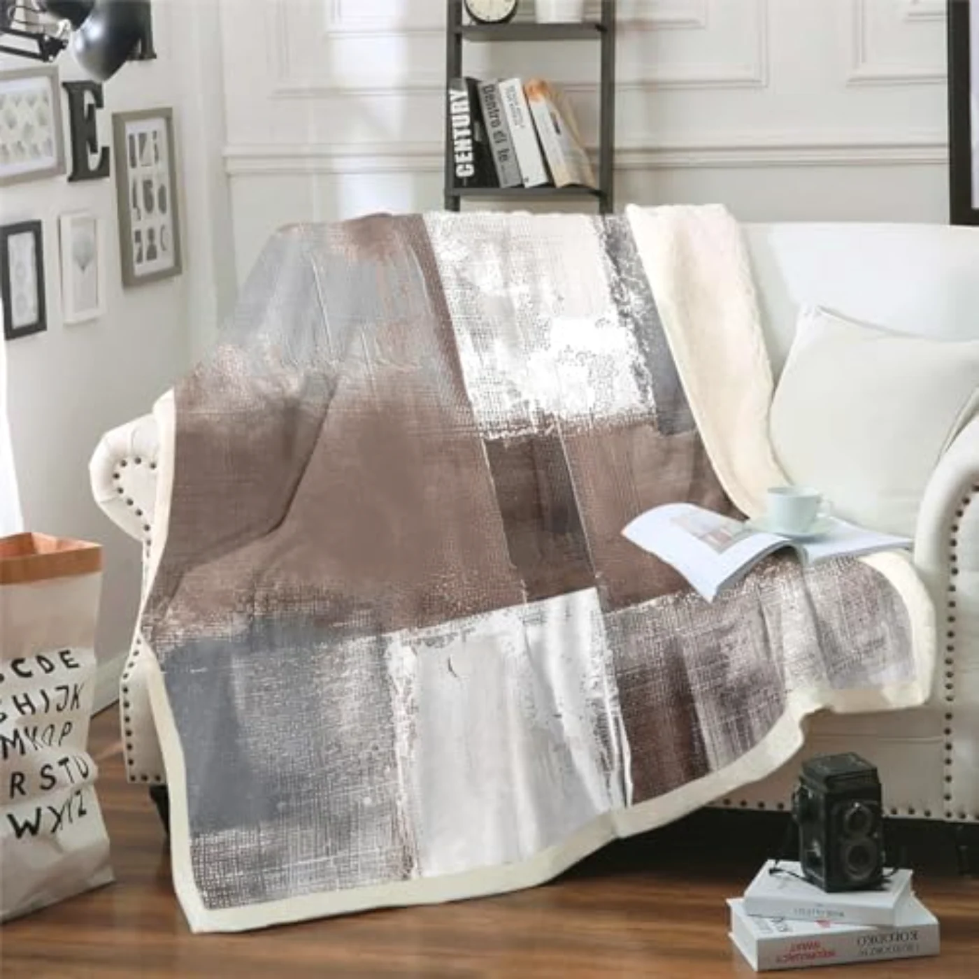 Gray Ombre Fleece Blanket - Throw