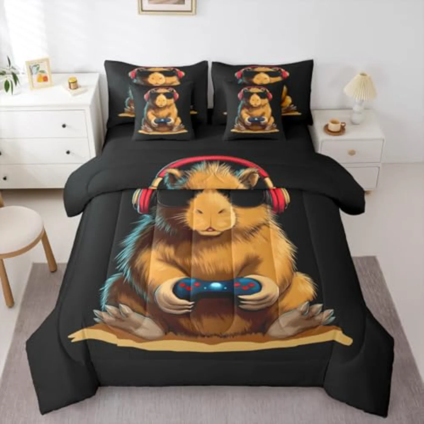 Funny Capybara Video Game Comforter Set, Full