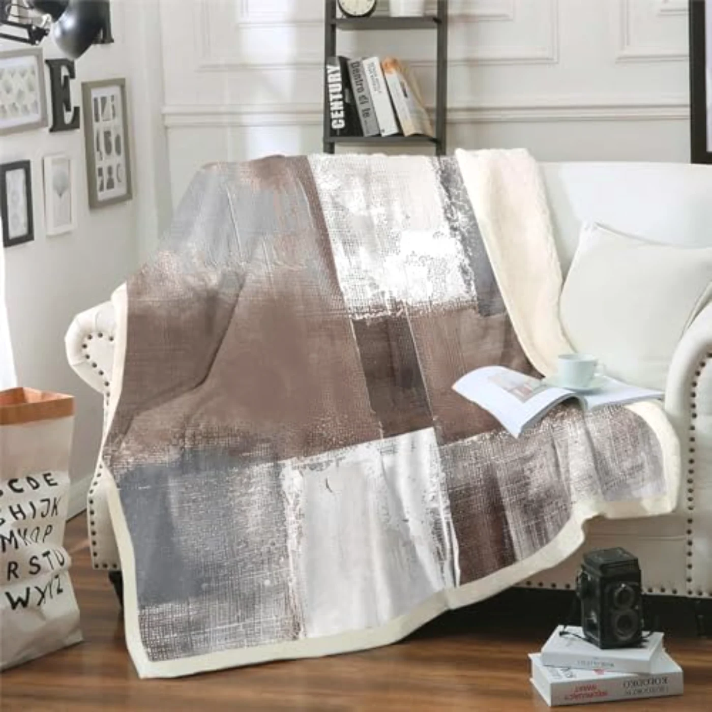 Brown Gradient Sherpa Blanket Grey Throw