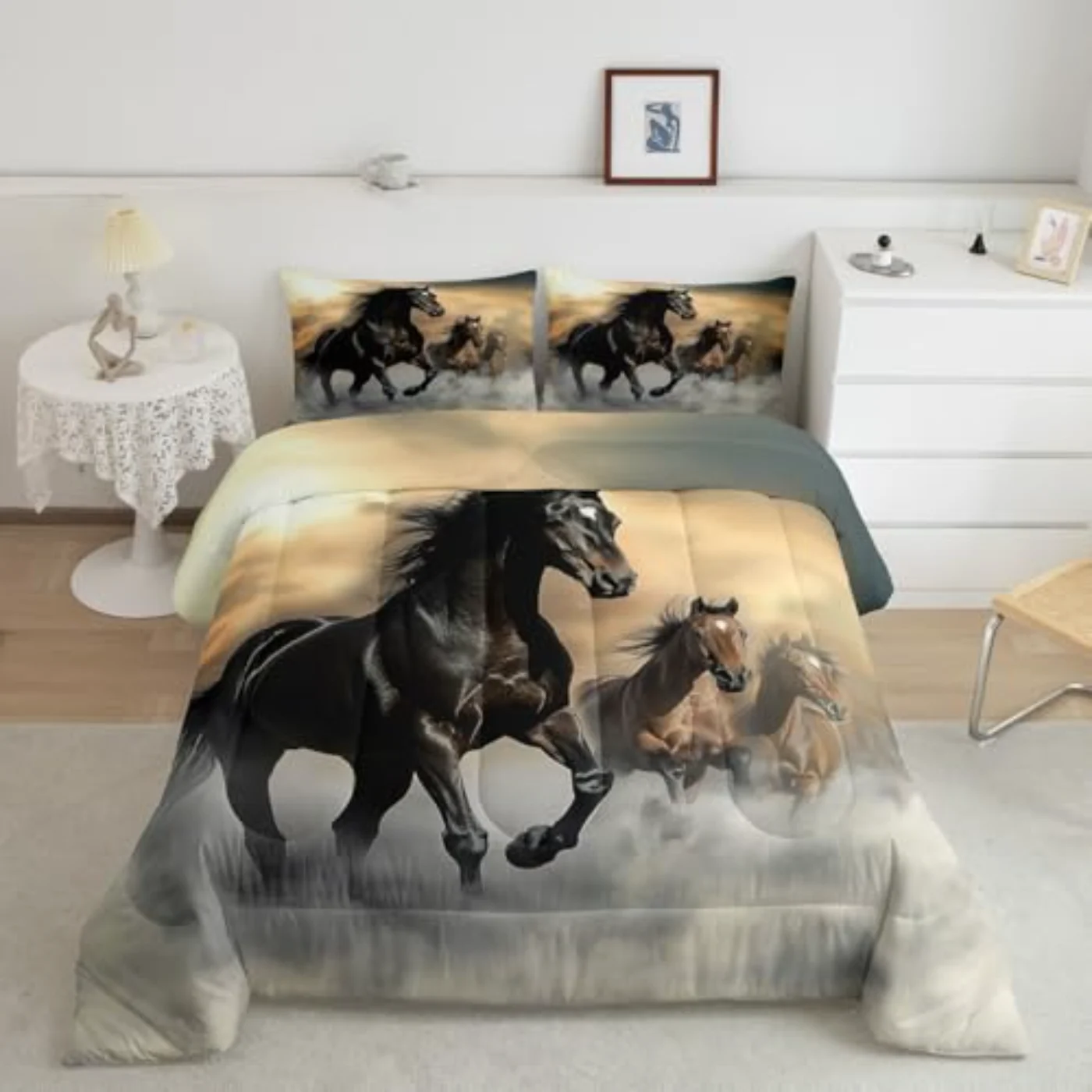 Black Horse D Horse Printed Quilt, Twin