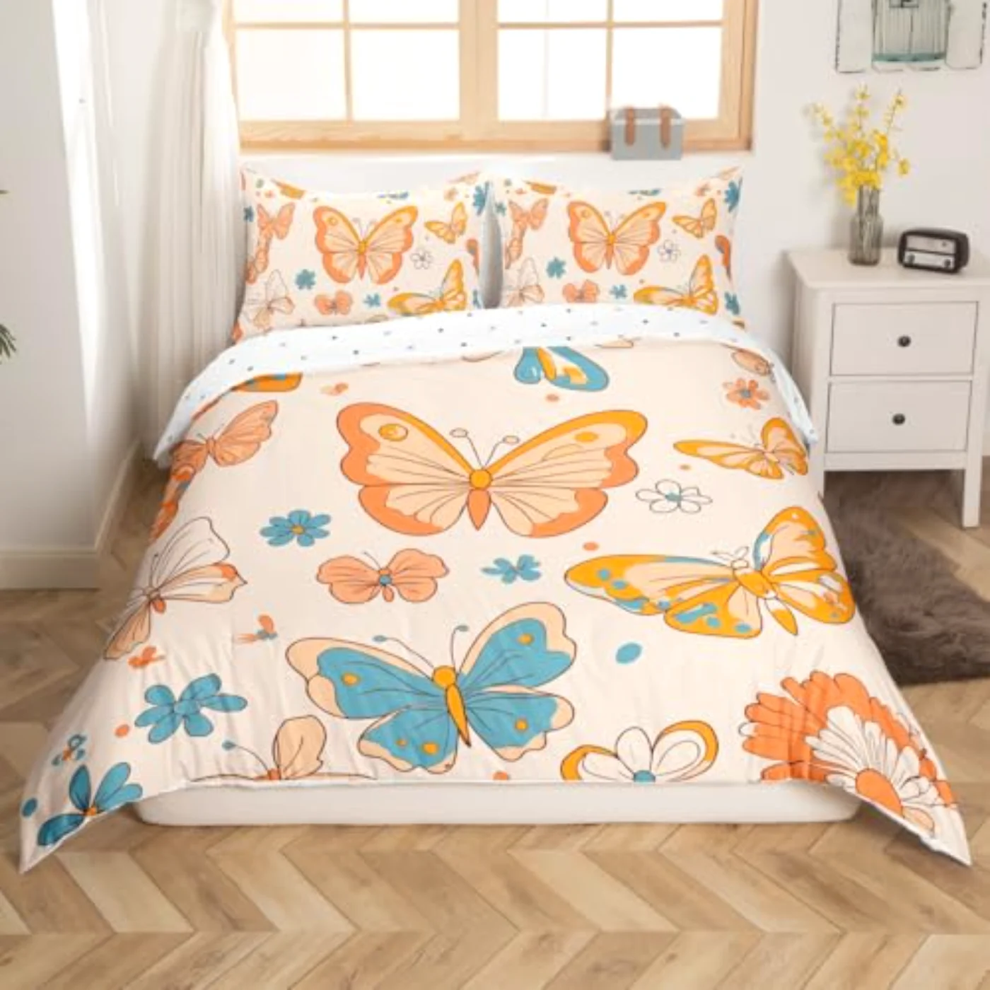 Groovy Party Cute Butterfly Girls Duvet Cover, Twin