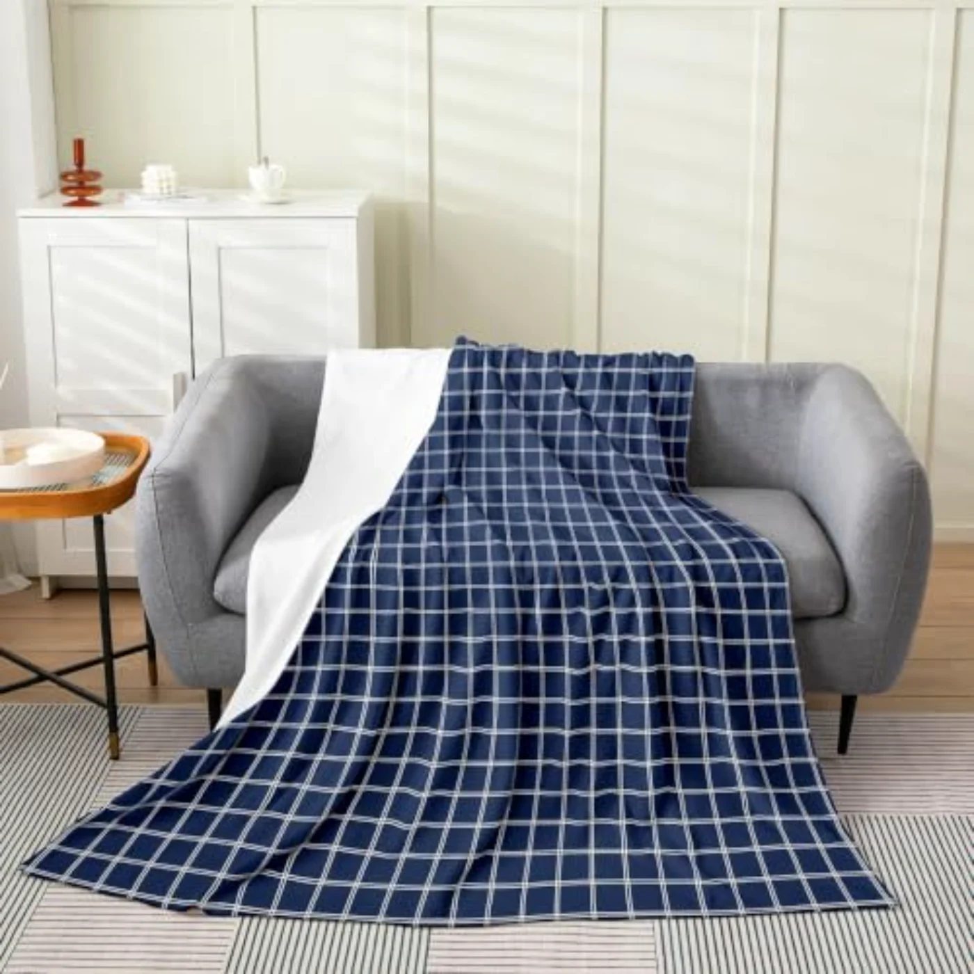 Square Grid Fuzzy Plush Throw Throw, Twin